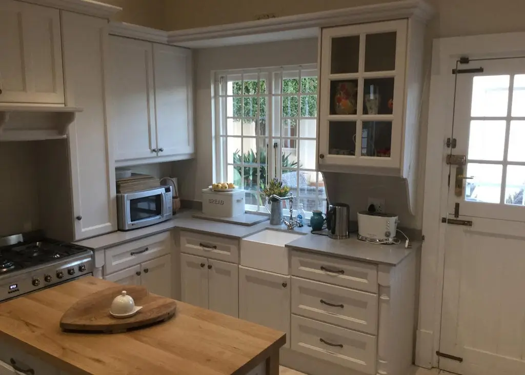 Kitchen Renovation Service